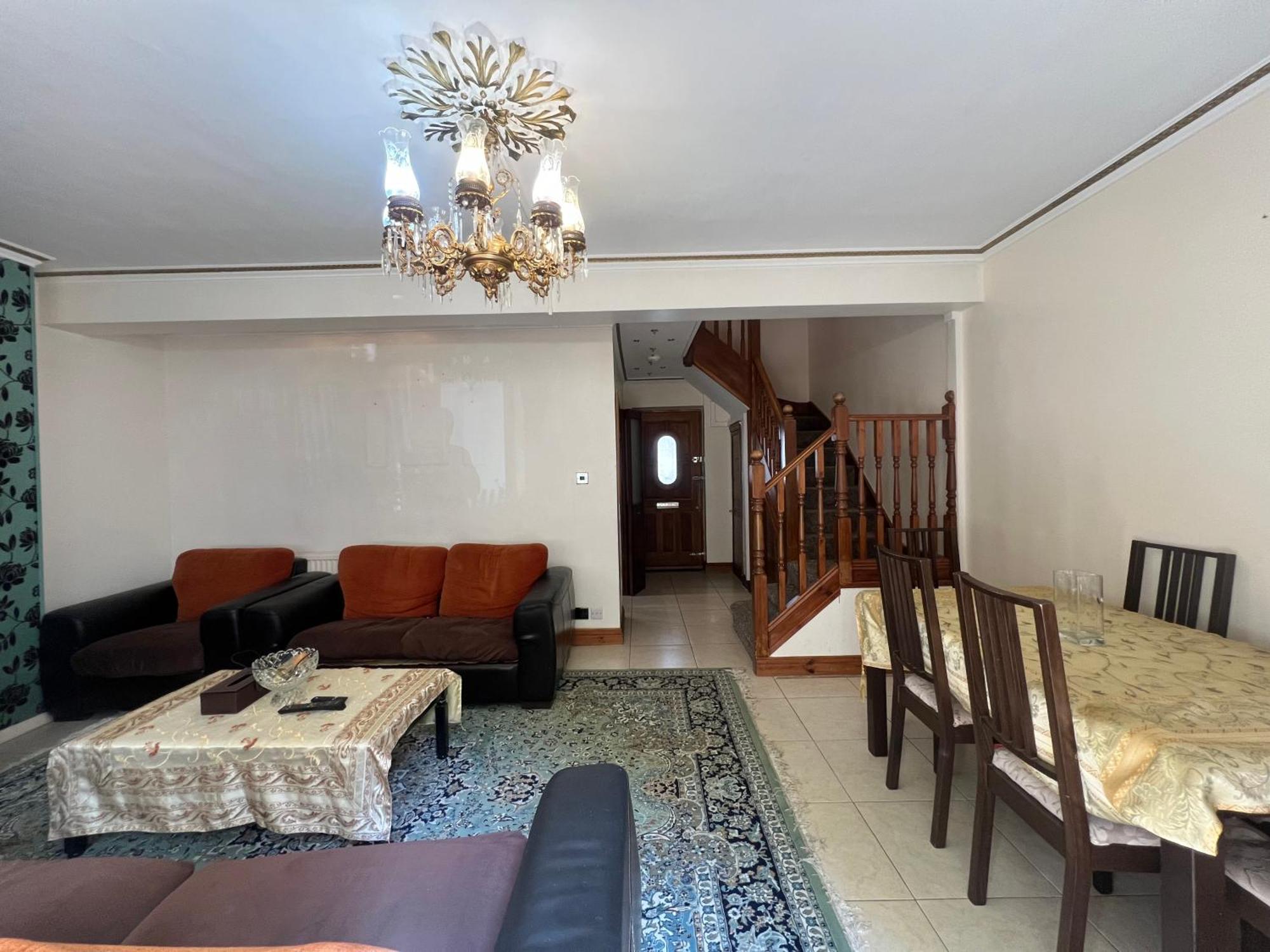 Apartment 3 Bedroom Prime Edgware Road, Paddington W2 *
