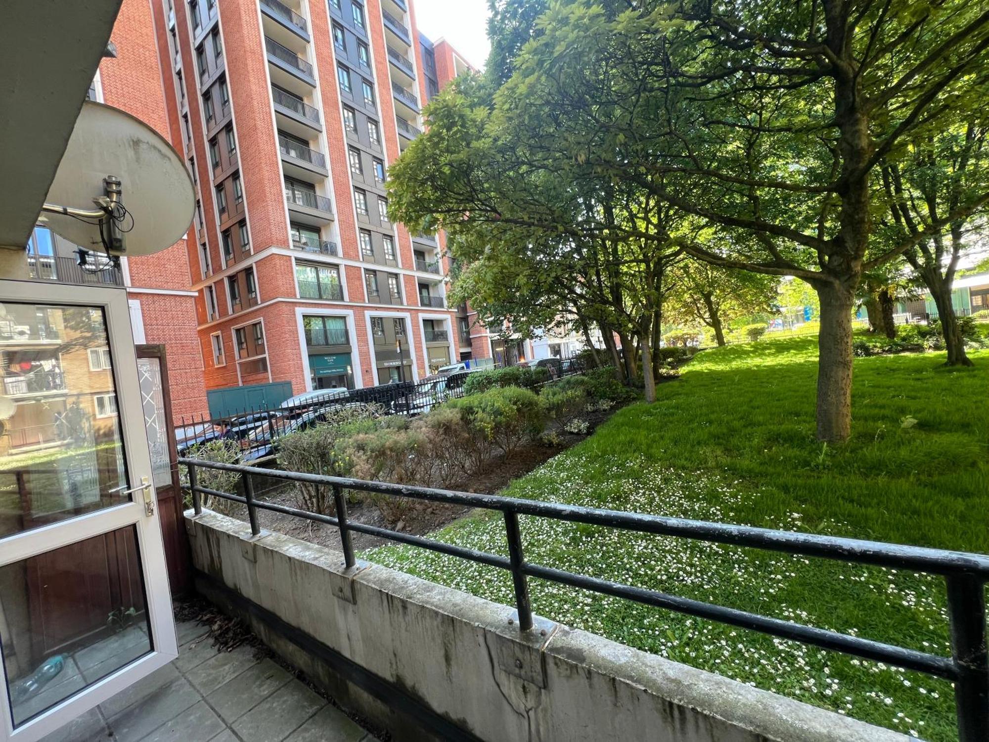 Apartment 3 Bedroom Prime Edgware Road, Paddington W2 London